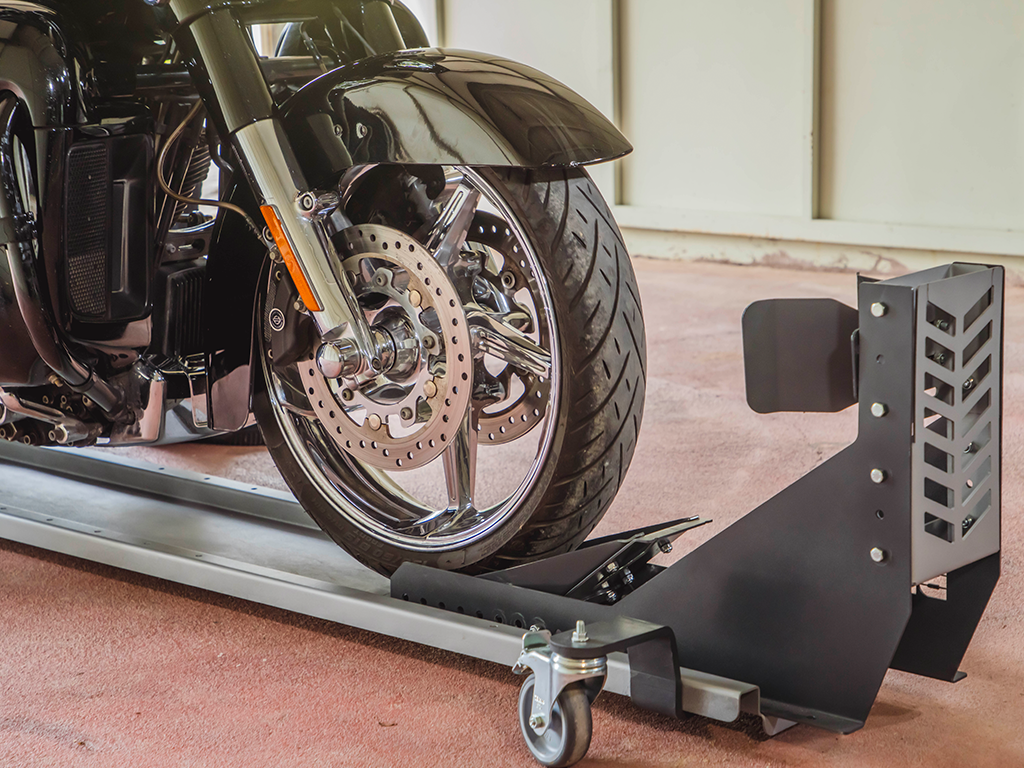 Hareketli Motosiklet Sehpası