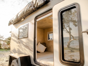 Off-Road Karavan